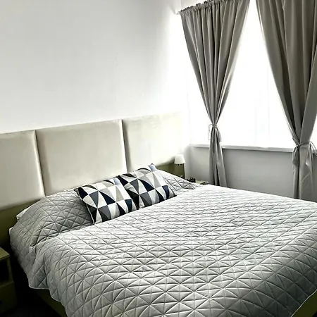 Urban * Lipótszentmiklós